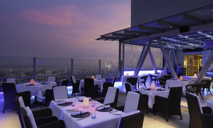 Blu Bar and Grill_