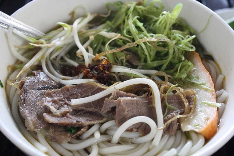 ベトナムの国民食、ブン(bún)を使った麺料理10選 | TRIPPING!